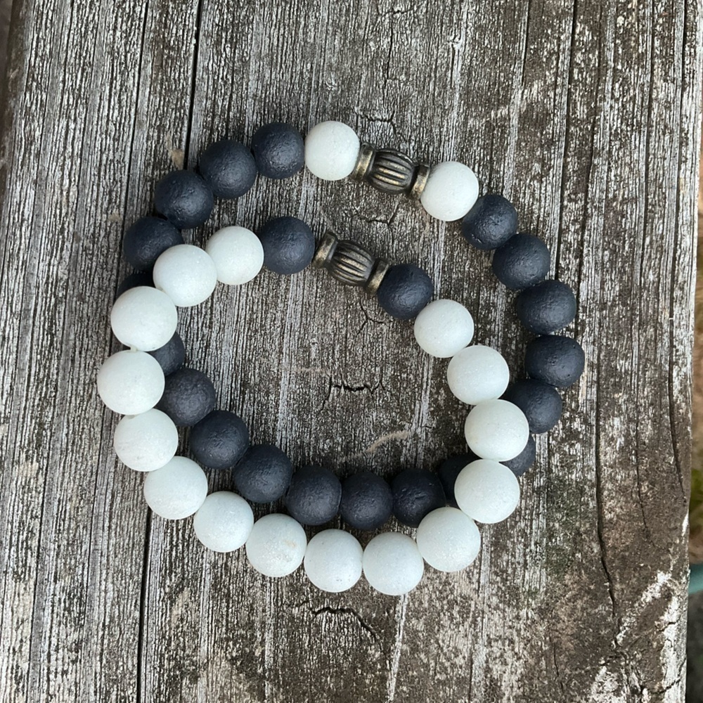 Hand Crafted Couple's Navy White Stone Beaded Bracelets Lava Stretch - Picture 9 of 10
